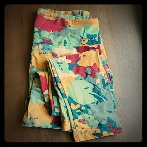 LuLaRoe Camo Leggings